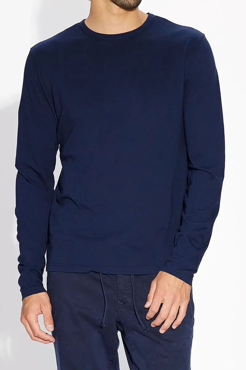 Classic Crewneck Tee in Super Navy