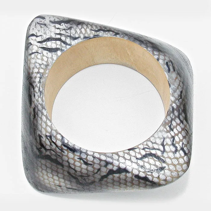 iLLASPARKZ Rounded Geometric Snake Skin Print Wood Bangle Bracelet