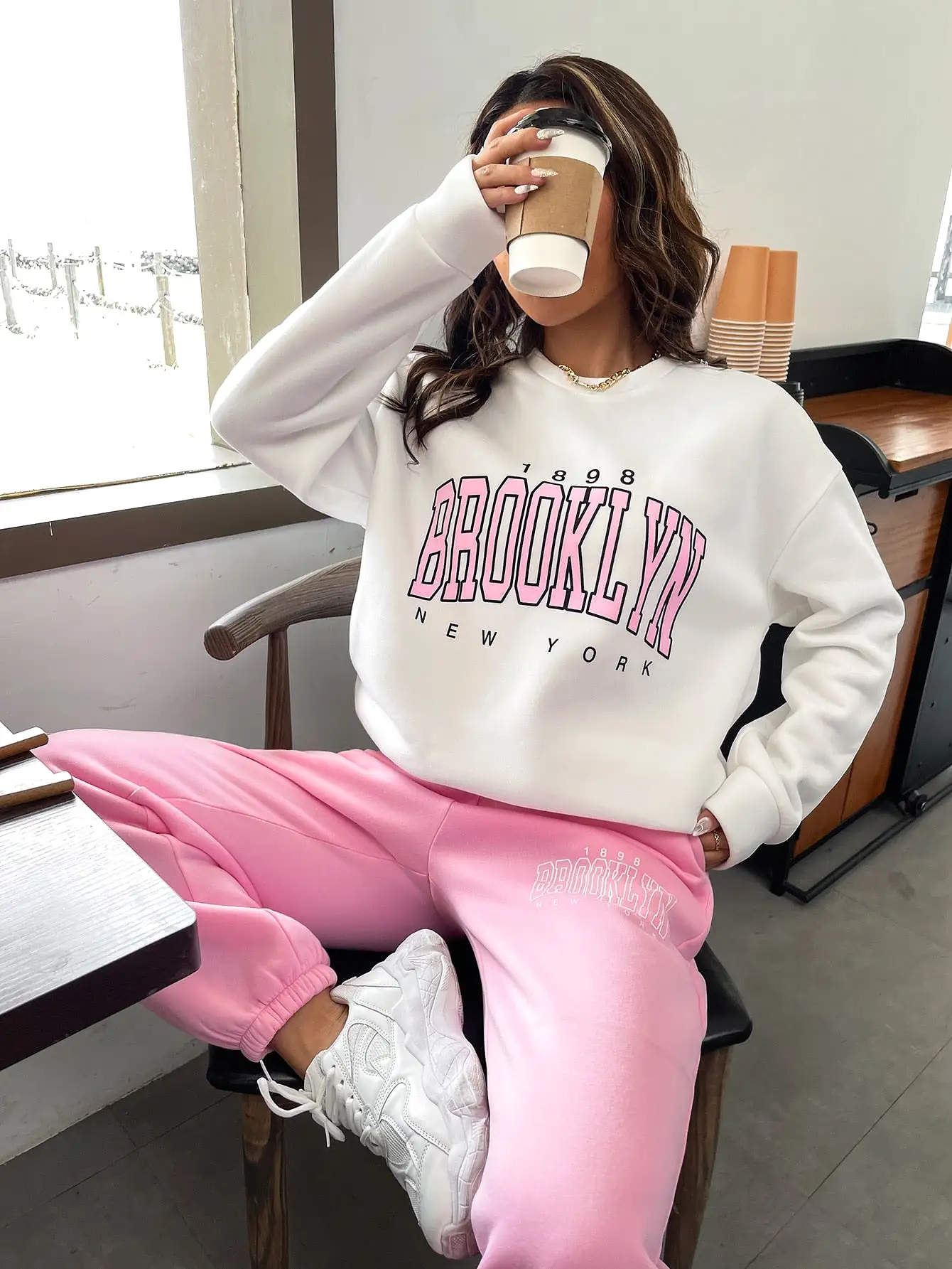 Letter Graphic Drop Shoulder Sweatshirt Sweatpants