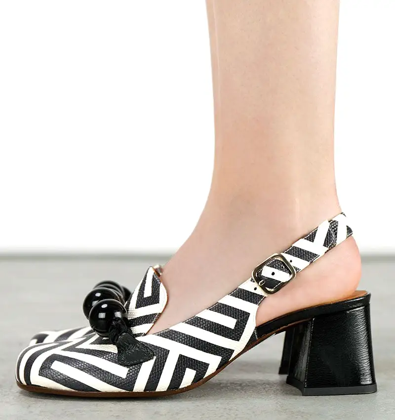 Moby Black/White Geometric Print Heel