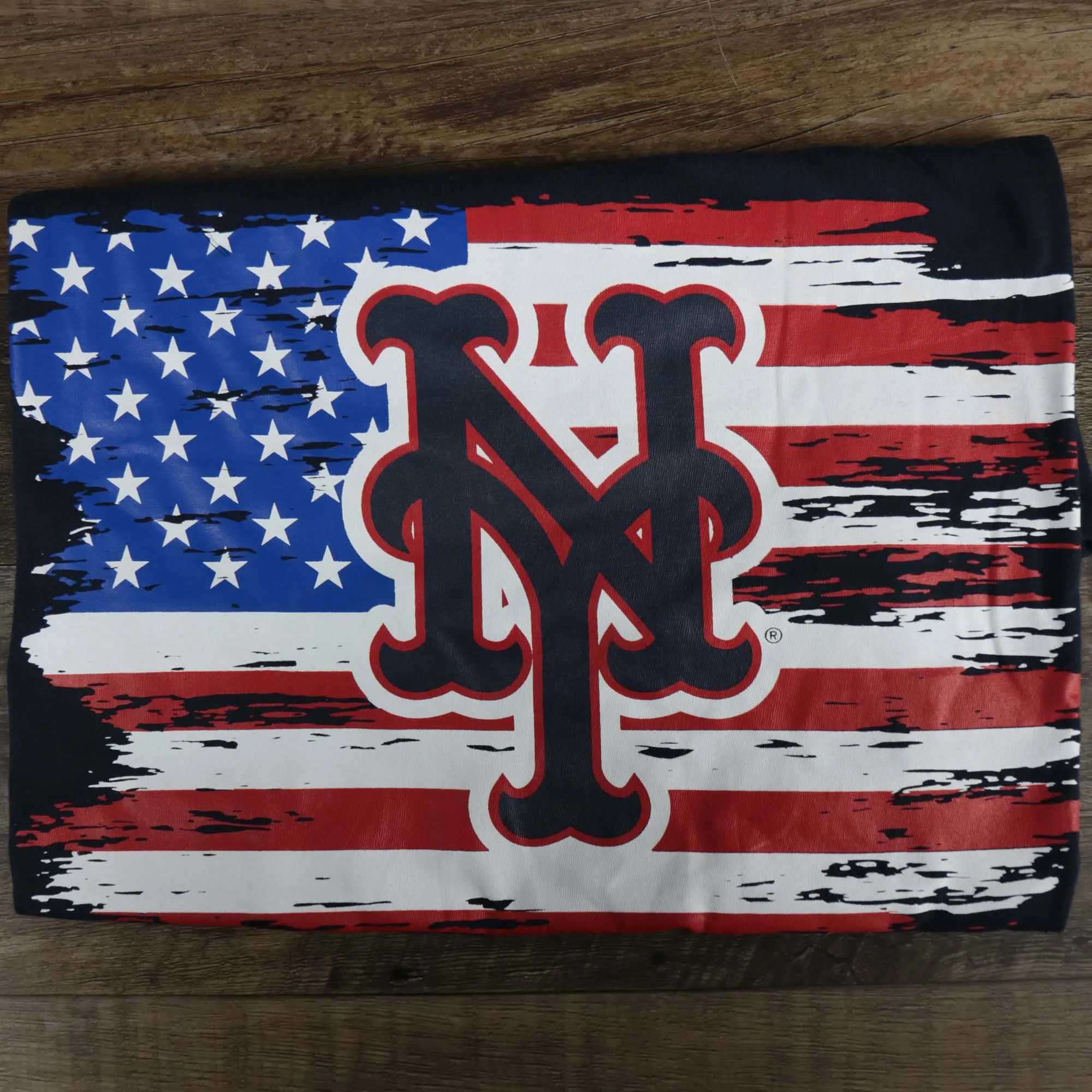 New York Mets 2022 4th of July Stars and Stripes T-Shirt | New Era Navy