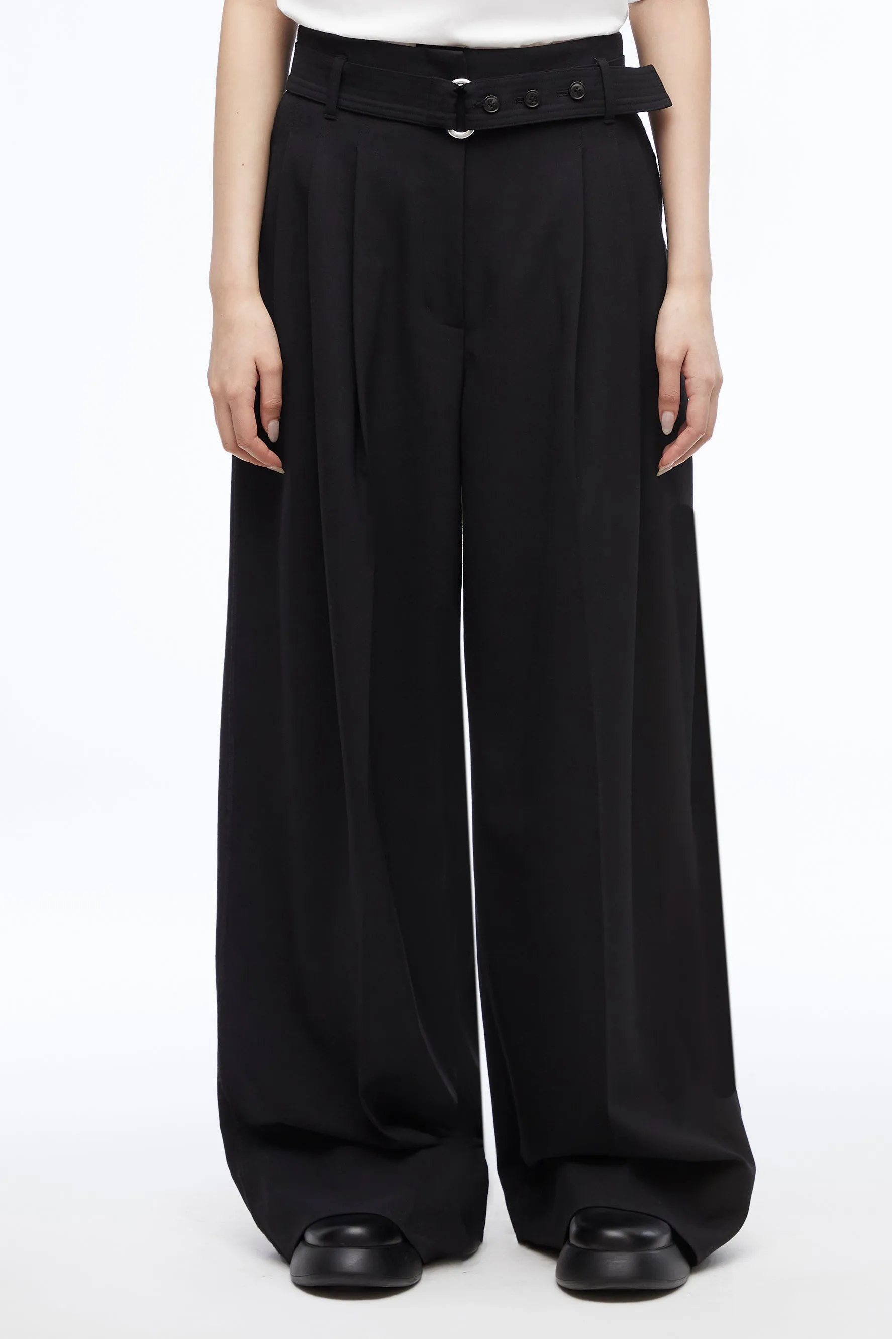 Oversized Pleated Pant