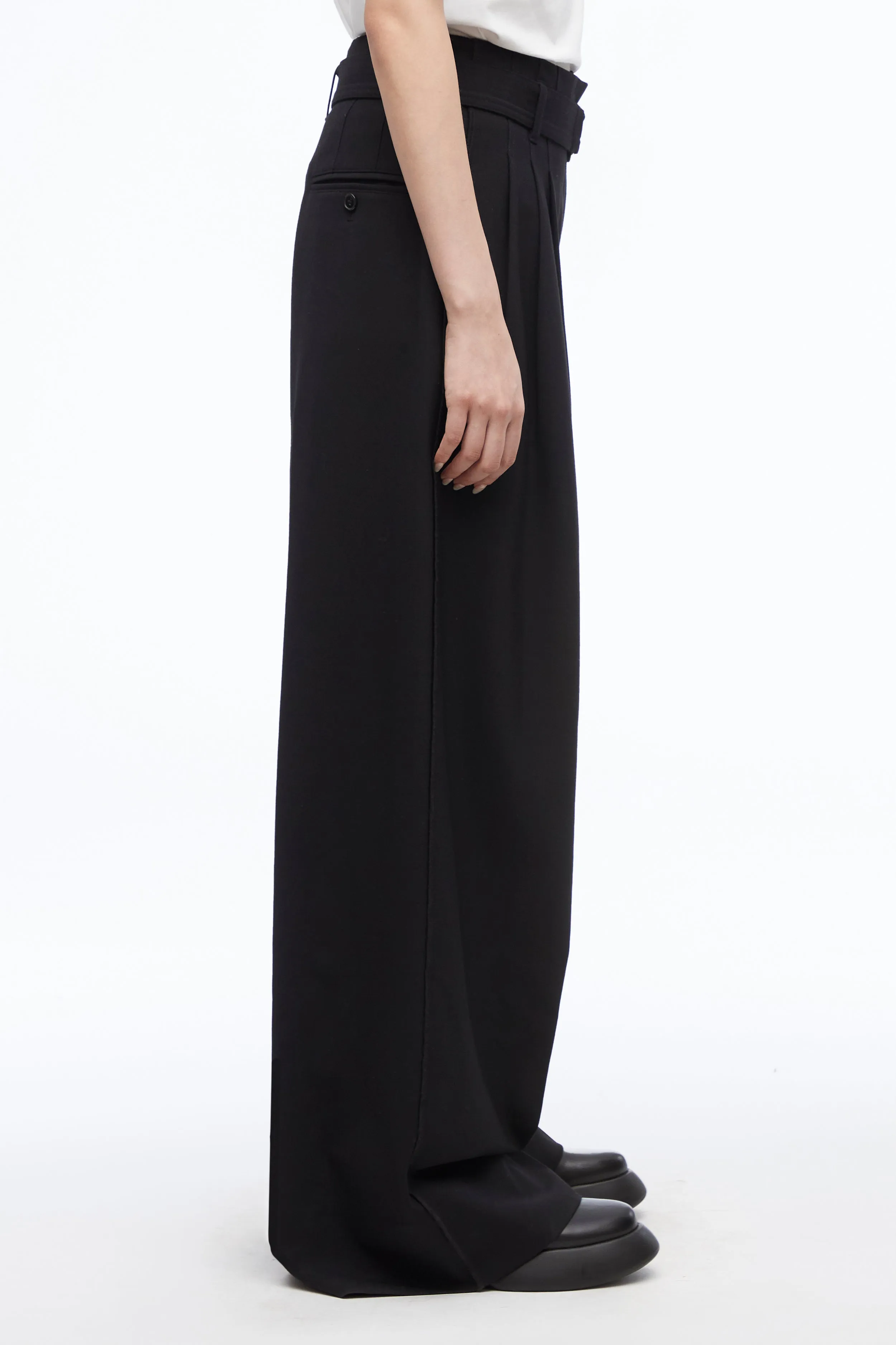 Oversized Pleated Pant