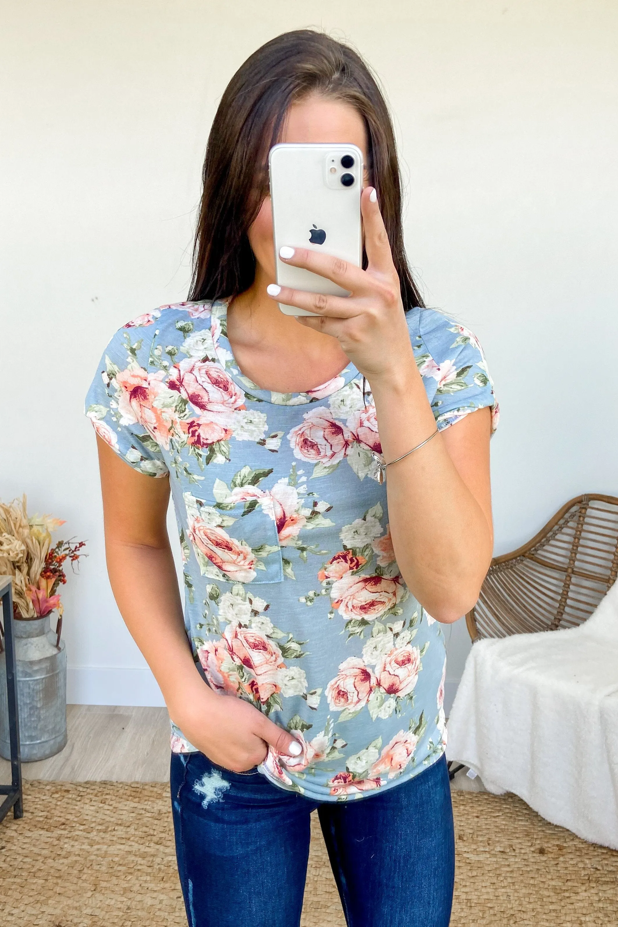 Short Sleeve Floral Pocket Top- Blue