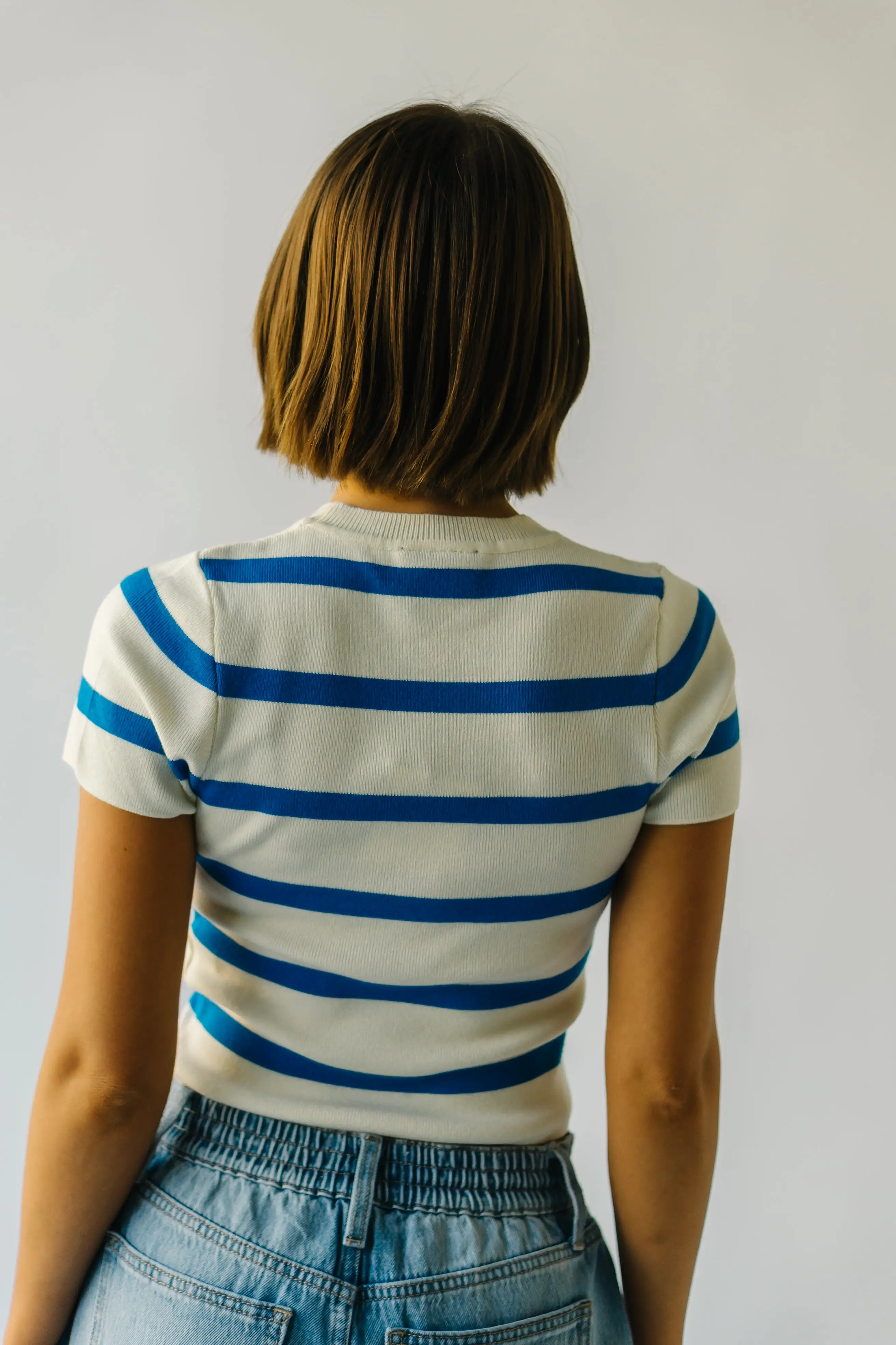 The Dundee Bold Striped Tee in Blue + White